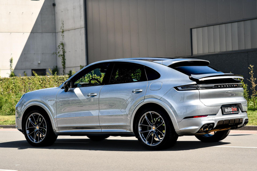 Porsche Cayenne Coupé 3.0 E-Hybrid. GT Pakket. Carbon, Leder, Softcl, Luchtv, BTW, ACC, 360, 18 Weg, Trekh, Bose, Keyless, Stuurvw