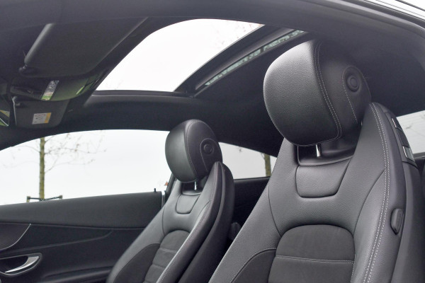 Mercedes-Benz C-Klasse Coupé 300 AMG Night. Pano, 360, Burm, Dodeh, Keyless, Sfeer, CarPlay, Multibeam!