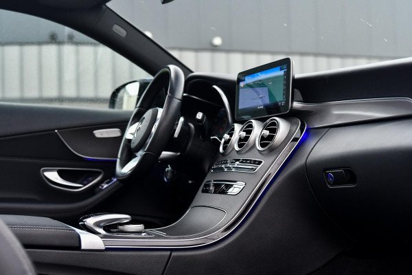 Mercedes-Benz C-Klasse Coupé 300 AMG Night. Pano, 360, Burm, Dodeh, Keyless, Sfeer, CarPlay, Multibeam!