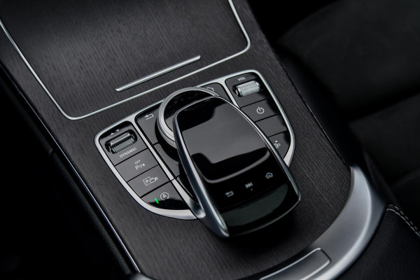 Mercedes-Benz C-Klasse Coupé 300 AMG Night. Pano, 360, Burm, Dodeh, Keyless, Sfeer, CarPlay, Multibeam!