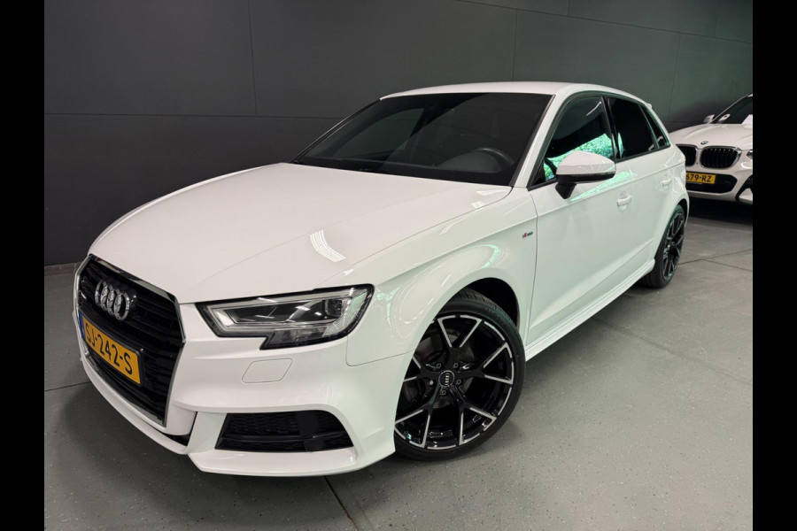 Audi A3 Sportback 1.0 TFSI Sport S Line Edition NAVI/LED/ECC/PDC/CRUISE///