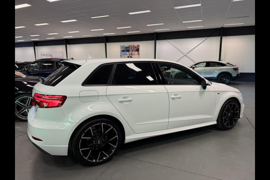 Audi A3 Sportback 1.0 TFSI Sport S Line Edition NAVI/LED/ECC/PDC/CRUISE///