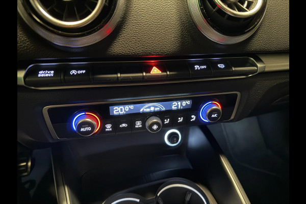 Audi A3 Sportback 1.0 TFSI Sport S Line Edition NAVI/LED/ECC/PDC/CRUISE///