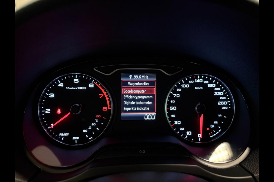 Audi A3 Sportback 1.0 TFSI Sport S Line Edition NAVI/LED/ECC/PDC/CRUISE///