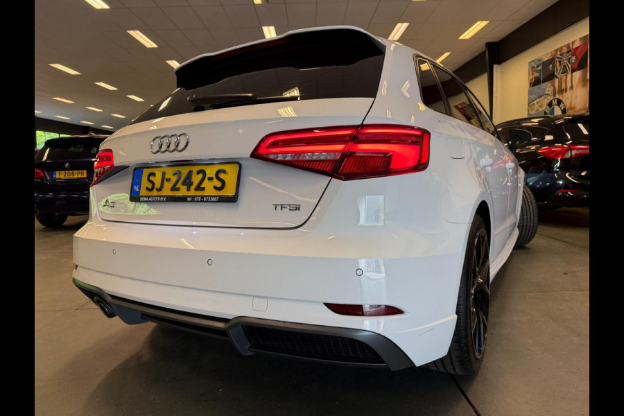 Audi A3 Sportback 1.0 TFSI Sport S Line Edition NAVI/LED/ECC/PDC/CRUISE///