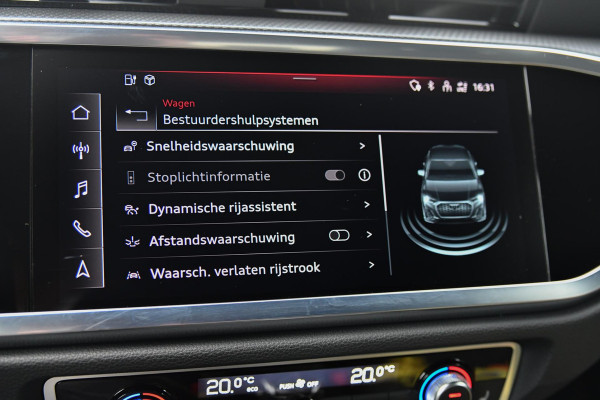 Audi Q3 Sportback 45 TFSI e 3x S-Line. Pano, ACC, Keyless, Sfeer, Dodeh, Camera, Matrix, 20'', Trekhaak, CarPlay!