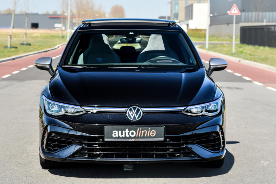 Volkswagen Golf 2.0 TSI R 4Motion Performance. BTW, Akra, Pano, Nurburg, HUD, H/K, Camera, ACC, Dodeh, IQ, Keyless, Stuurvw, CarPl