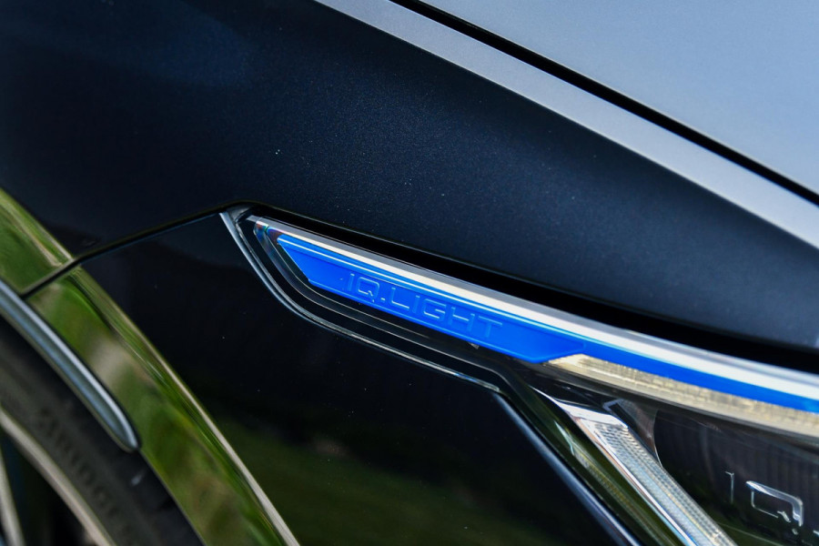 Volkswagen Golf 2.0 TSI R 4Motion Performance. BTW, Akra, Pano, Nurburg, HUD, H/K, Camera, ACC, Dodeh, IQ, Keyless, Stuurvw, CarPl