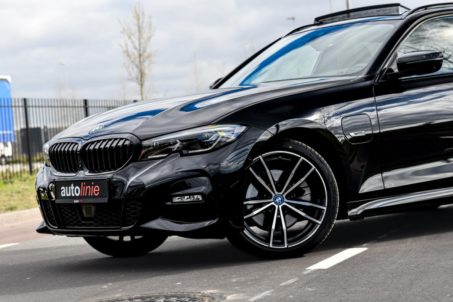 BMW 3 Serie Touring 320e M-Sport BTW. Pano, Laser, Memory, Sport Seats, ACC, 360, Leder, Aero, Keyless, Sfeer, Hifi, Dodeh, Trekh!