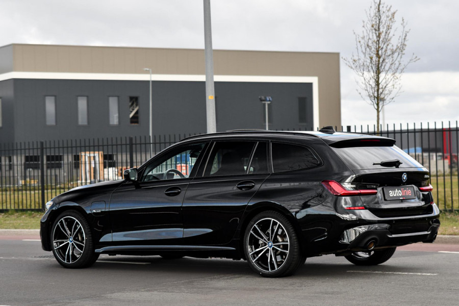 BMW 3 Serie Touring 320e M-Sport BTW. Pano, Laser, Memory, Sport Seats, ACC, 360, Leder, Aero, Keyless, Sfeer, Hifi, Dodeh, Trekh!