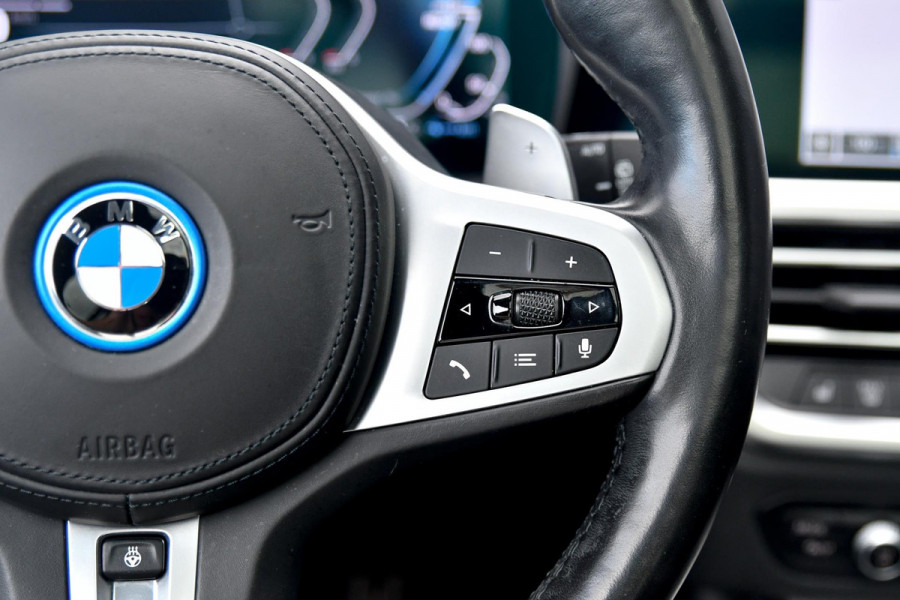 BMW 3 Serie Touring 320e M-Sport BTW. Pano, Laser, Memory, Sport Seats, ACC, 360, Leder, Aero, Keyless, Sfeer, Hifi, Dodeh, Trekh!
