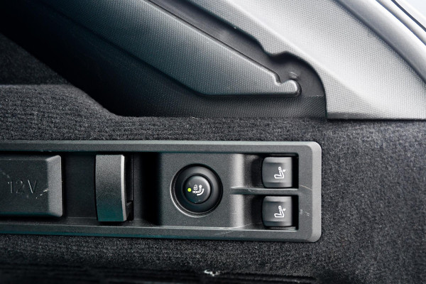 BMW 3 Serie Touring 320e M-Sport BTW. Pano, Laser, Memory, Sport Seats, ACC, 360, Leder, Aero, Keyless, Sfeer, Hifi, Dodeh, Trekh!