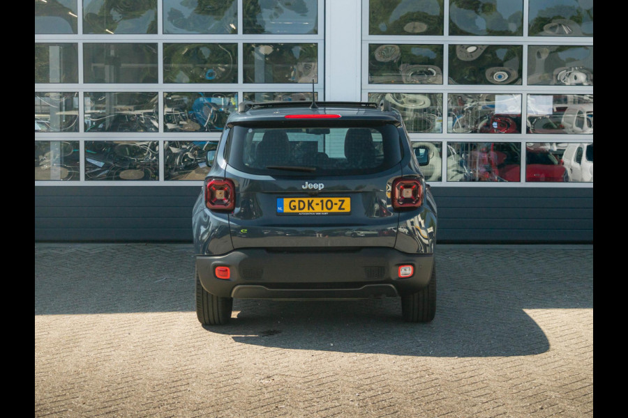 Jeep Renegade 1.5T e-Hybrid Summit | MY24 | Leder | Schuif/Kanteldak | 18" | Winter Pack