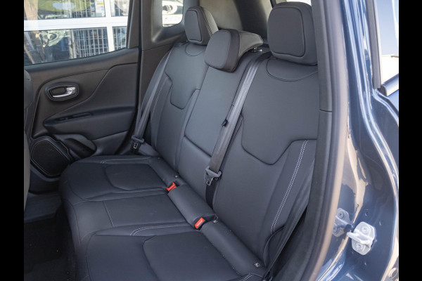Jeep Renegade 1.5T e-Hybrid Summit | MY24 | Leder | Schuif/Kanteldak | 18" | Winter Pack
