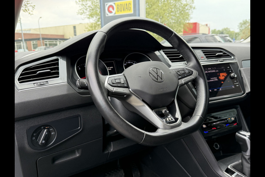 Volkswagen Tiguan BWJ 2021 |1.5 TSI 150PK Elegance AUTOMAAT | LEER | CAMERA | TREKHAAK | CRUISE | NAVI | STOELVERW | CARPLAY