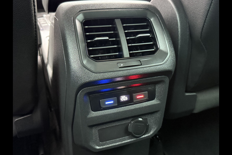 Volkswagen Tiguan BWJ 2021 |1.5 TSI 150PK Elegance AUTOMAAT | LEER | CAMERA | TREKHAAK | CRUISE | NAVI | STOELVERW | CARPLAY