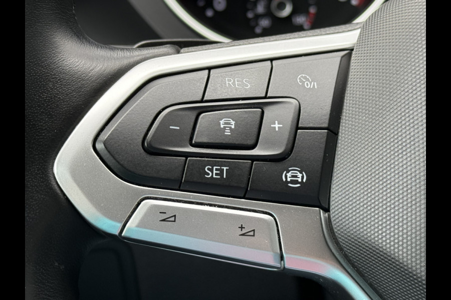 Volkswagen Tiguan BWJ 2021 |1.5 TSI 150PK Elegance AUTOMAAT | LEER | CAMERA | TREKHAAK | CRUISE | NAVI | STOELVERW | CARPLAY
