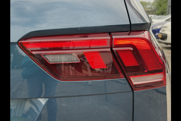 Volkswagen Tiguan BWJ 2021 |1.5 TSI 150PK Elegance AUTOMAAT | LEER | CAMERA | TREKHAAK | CRUISE | NAVI | STOELVERW | CARPLAY