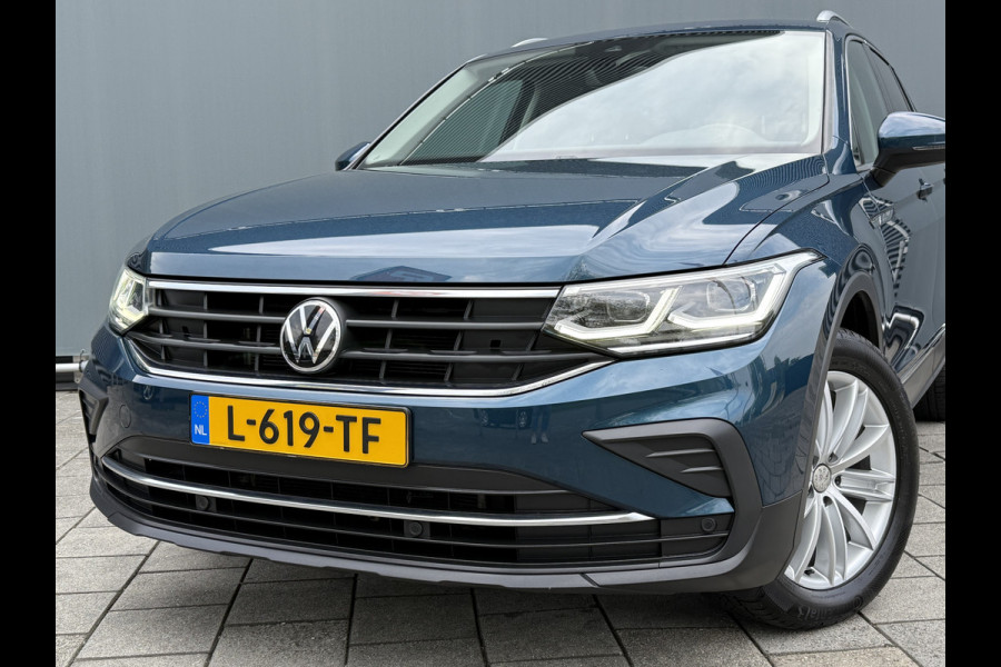 Volkswagen Tiguan BWJ 2021 |1.5 TSI 150PK Elegance AUTOMAAT | LEER | CAMERA | TREKHAAK | CRUISE | NAVI | STOELVERW | CARPLAY