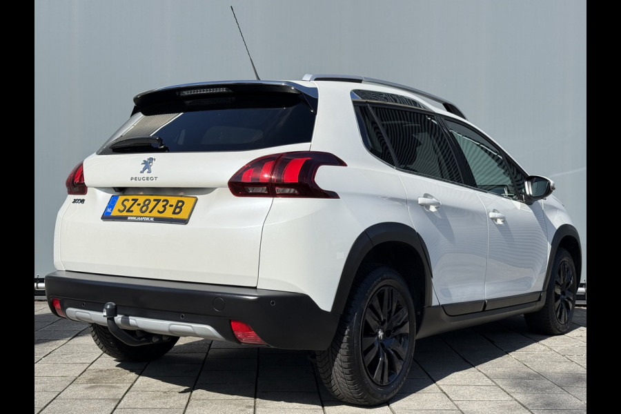 Peugeot 2008 BWJ 2018 | 1.2 111PK Allure AUTOMAAT | PANO | CLIMA | TREKHAAK | LEDER/STOF | NAVI | CAMERA A |