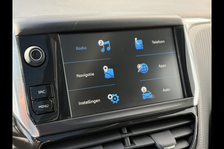 Peugeot 2008 BWJ 2018 | 1.2 111PK Allure AUTOMAAT | PANO | CLIMA | TREKHAAK | LEDER/STOF | NAVI | CAMERA A |