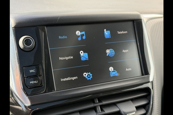 Peugeot 2008 BWJ 2018 | 1.2 111PK Allure AUTOMAAT | PANO | CLIMA | TREKHAAK | LEDER/STOF | NAVI | CAMERA A |