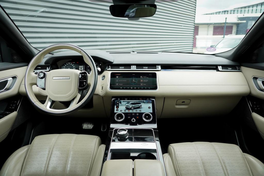 Land Rover Range Rover Velar 2.0 I4 Turbo AWD R-Dynamic HSE / Pano / Luchtvering / Massage / ACC