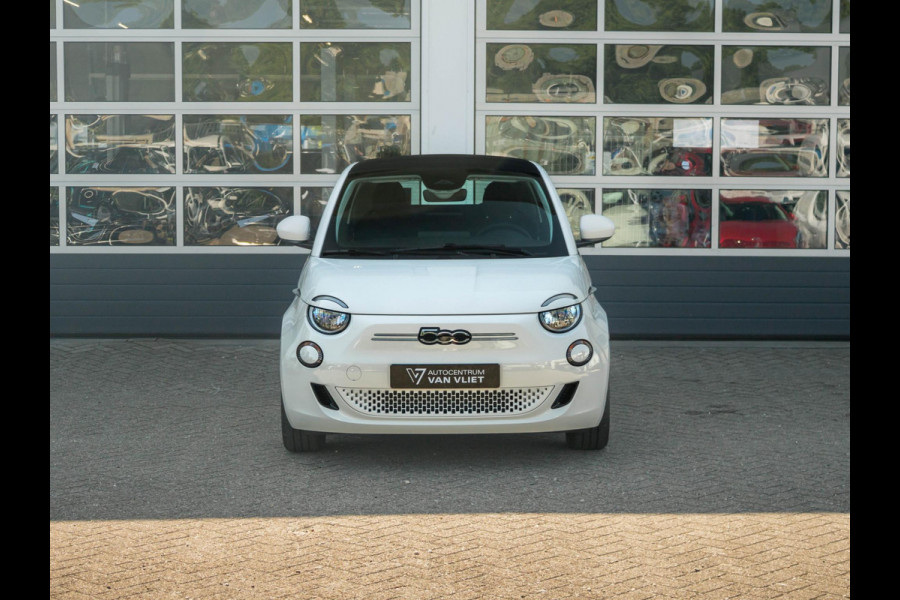 Fiat 500E 42 kWh Cabrio | Pack Style