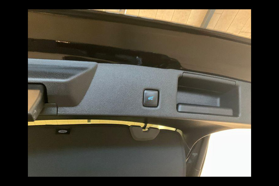 Ford Kuga 2.5 PHEV ST-Line X | Trekhaak | Adaptive cruise control | Winter Pack | Elektrische achterklep | Bang&Olufsen