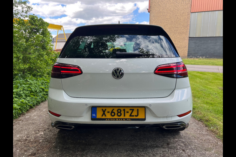 Volkswagen Golf 1.5 TSI Highline Business R | ''63.000''KM + DSG |