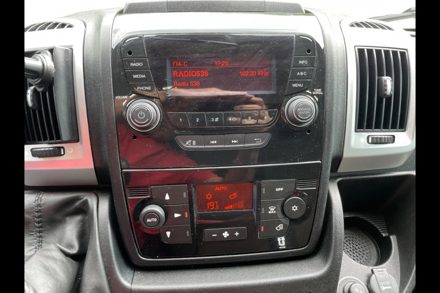 Peugeot Boxer 435 2.0 BlueHDI L3 Oprijwagen Tranutec Luchtvering Lier Cruise Control Airco 3 Persoons