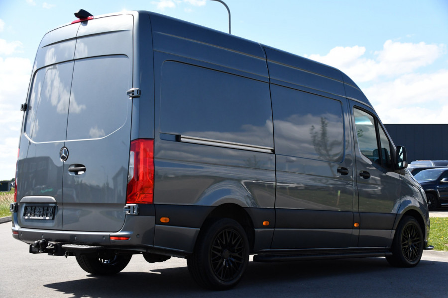 Mercedes-Benz Sprinter V6 319 3.0 CDI L2H2 PB Edition Adaptieve Cruise, Camera, 10,5'' Mbux, 3500KG Trekhaak, Carplay, 190PK, Automaat, Standkachel, Uniek!