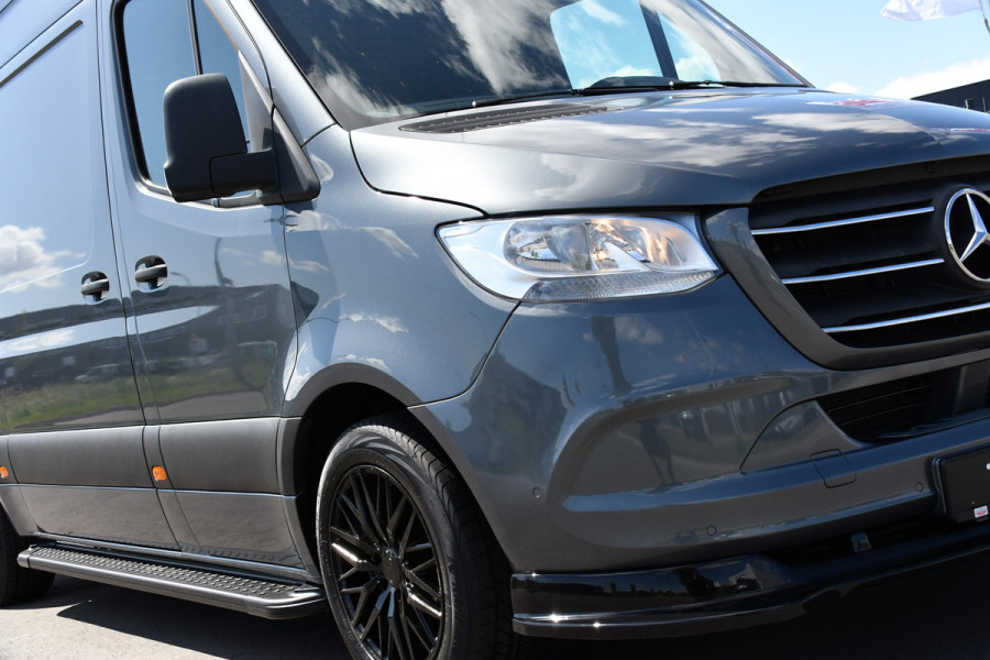 Mercedes-Benz Sprinter V6 319 3.0 CDI L2H2 PB Edition Adaptieve Cruise, Camera, 10,5'' Mbux, 3500KG Trekhaak, Carplay, 190PK, Automaat, Standkachel, Uniek!
