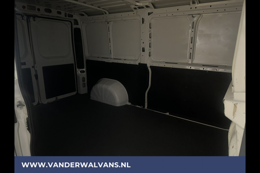 Citroën Jumper 2.0 BlueHDi 131pk L2H1 Euro6 Airco | 2500kg Trekhaak | Dakdragers | LED Parkeersensoren, Bijrijdersbank, Bluetooth telefoonvoorbereiding