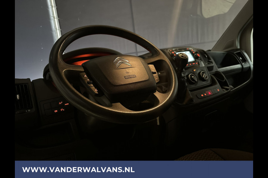Citroën Jumper 2.0 BlueHDi 131pk L2H1 Euro6 Airco | 2500kg Trekhaak | Dakdragers | LED Parkeersensoren, Bijrijdersbank, Bluetooth telefoonvoorbereiding