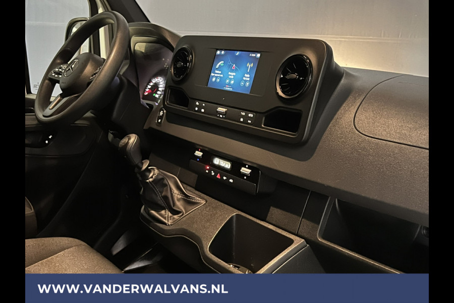 Mercedes-Benz Sprinter 317 CDI 170pk L2H2 Euro6 Airco | Navigatie | Cruisecontrol | Apple Carplay Android Auto, Parkeersensoren, Bijrijdersbank