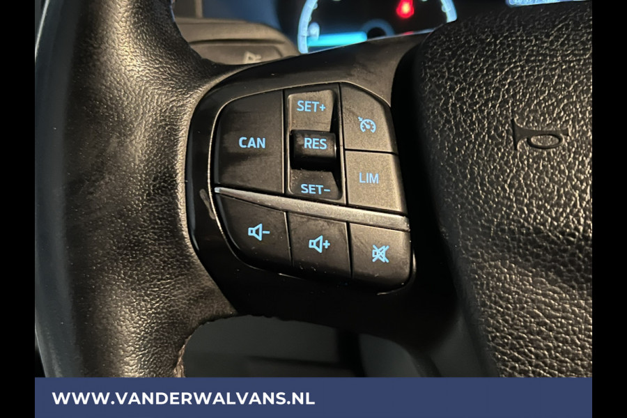 Ford Transit 2.0 TDCI L2H2 Euro6 Airco | Camera | LED | Cruisecontrol | Parkeersensoren | Verwarmde voorruit Bijrijdersbank, 2450kg trekvermogen