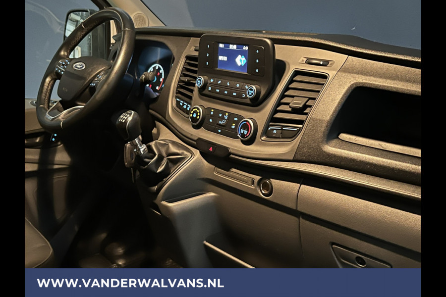 Ford Transit 2.0 TDCI L2H2 Euro6 Airco | Camera | LED | Cruisecontrol | Parkeersensoren | Verwarmde voorruit Bijrijdersbank, 2450kg trekvermogen