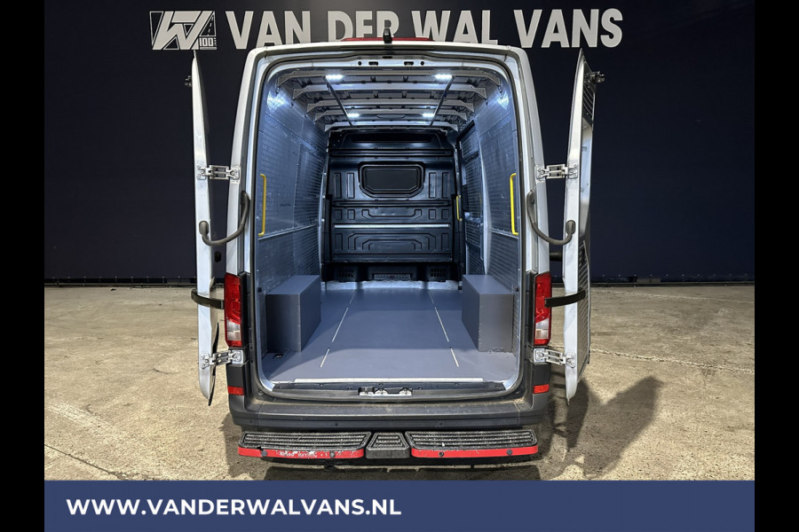 Volkswagen Crafter 2.0 TDI 140 pk L3H3 L2H2 Euro6 Airco | Camera | Apple Carplay | Cruisecontrol Android Auto, Parkeersensoren, Bijrijdersbank, 3000kg Trekvermogen