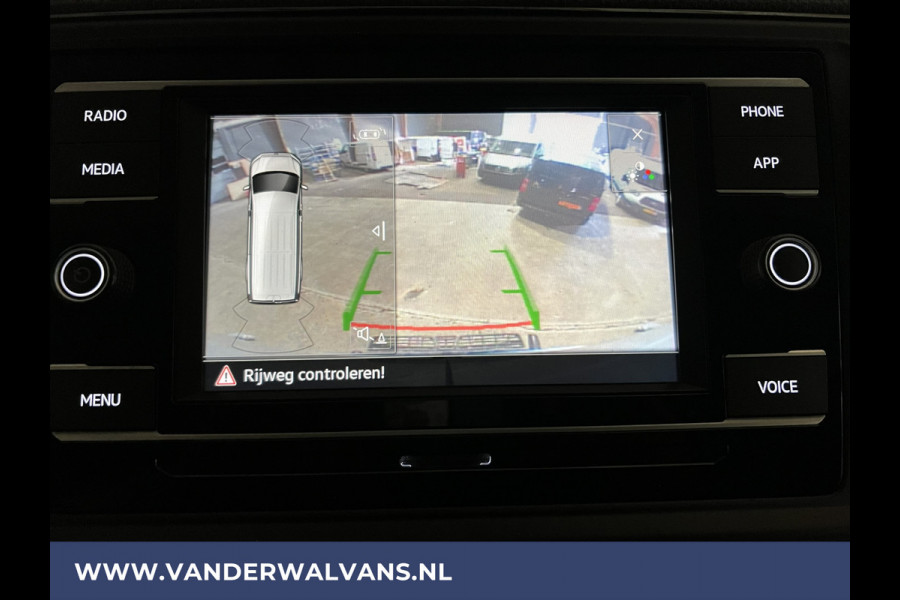 Volkswagen Crafter 2.0 TDI 140 pk L3H3 L2H2 Euro6 Airco | Camera | Apple Carplay | Cruisecontrol Android Auto, Parkeersensoren, Bijrijdersbank, 3000kg Trekvermogen