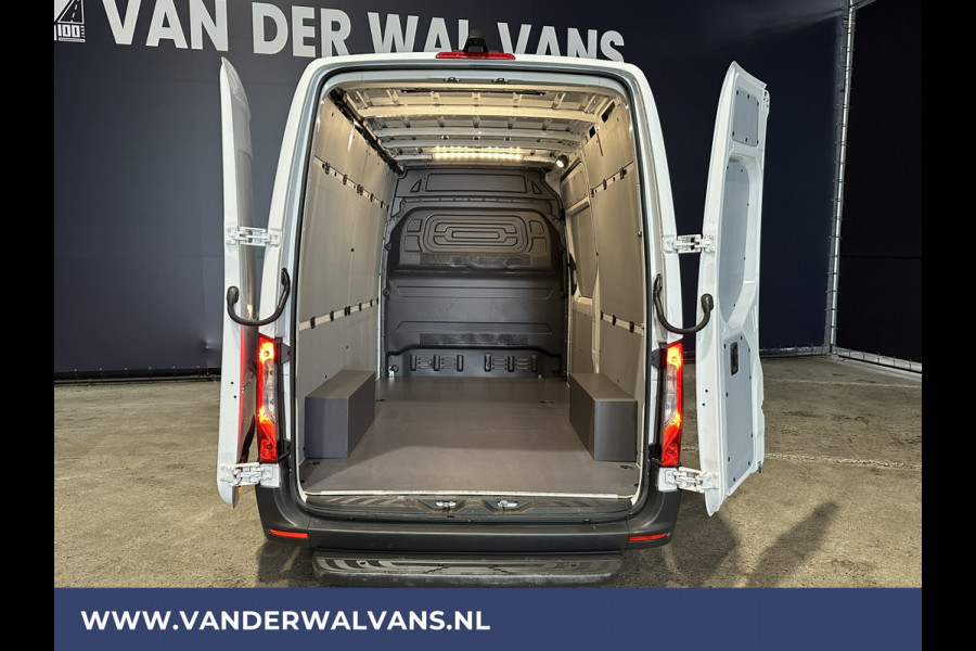 Mercedes-Benz Sprinter 317 CDI 170pk L2H2 Euro6 Airco | Camera | Stoelverwarming | Apple Carplay Android auto, mbux