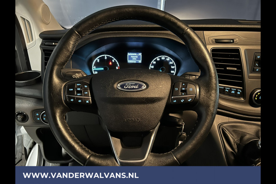 Ford Transit 2.0 TDCI 131pk L3H2 Euro6 Airco | 2800kg Trekhaak | Imperiaal | LED | Trap | Cruisecontrol Parkeersensoren, Bijrijdersbank