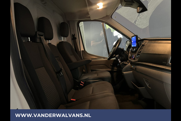 Ford Transit 2.0 TDCI 130pk L3H2 Euro6 Airco | Navigatie | Stoelverwarming | Camera | Apple Carplay | Android Auto LED, cruisecontrol, parkeersensoren, verwarmde voorruit, 2500kg trekvermogen
