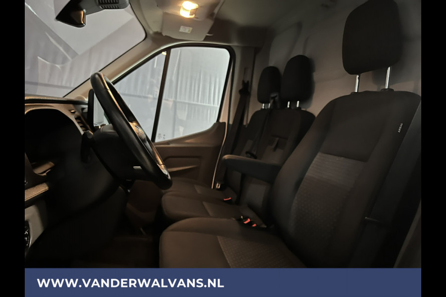 Ford Transit 2.0 TDCI 130pk L3H2 Euro6 Airco | Navigatie | Stoelverwarming | Camera | Apple Carplay | Android Auto LED, cruisecontrol, parkeersensoren, verwarmde voorruit, 2500kg trekvermogen