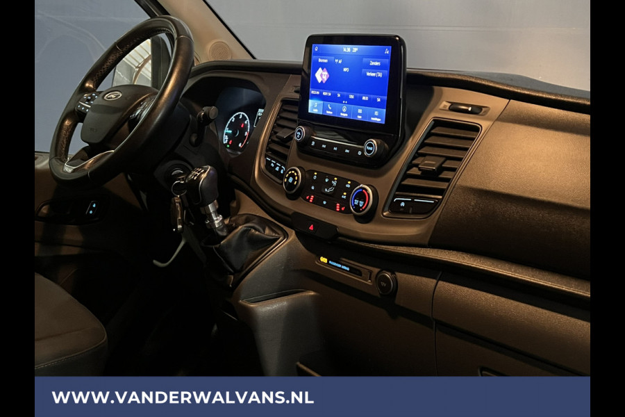 Ford Transit 2.0 TDCI 130pk L3H2 Euro6 Airco | Navigatie | Stoelverwarming | Camera | Apple Carplay | Android Auto LED, cruisecontrol, parkeersensoren, verwarmde voorruit, 2500kg trekvermogen
