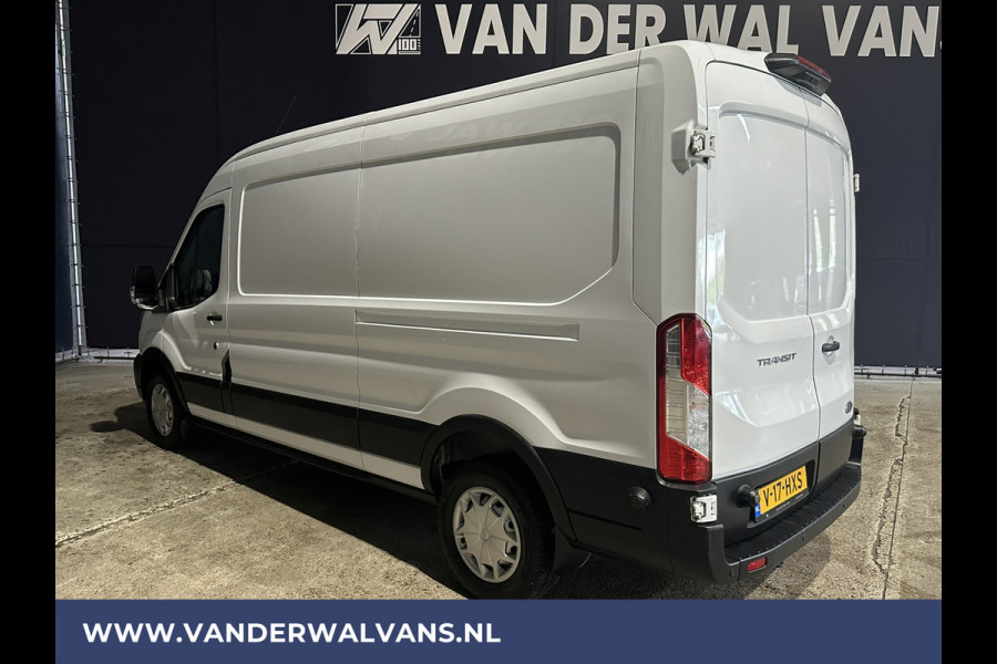 Ford Transit 2.0 TDCI 131pk L3H2 Euro6 Airco | Navigatie | Camera | Cruisecontrol | Apple Carplay | Stoelverwarming Android Auto, verwarmde voorruit, Parkeersensoren, Bijrijdersbank