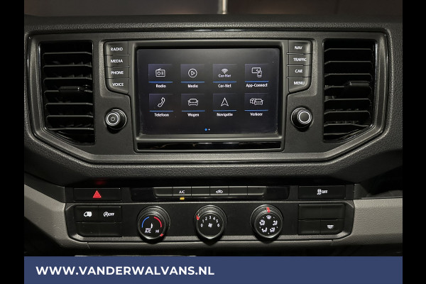 Volkswagen Crafter 2.0 TDI 140pk L3H3 L2H2 Euro6 Airco | 3000kg Trekhaak | Navigatie | Apple Carplay Android auto, Bijrijdersbank