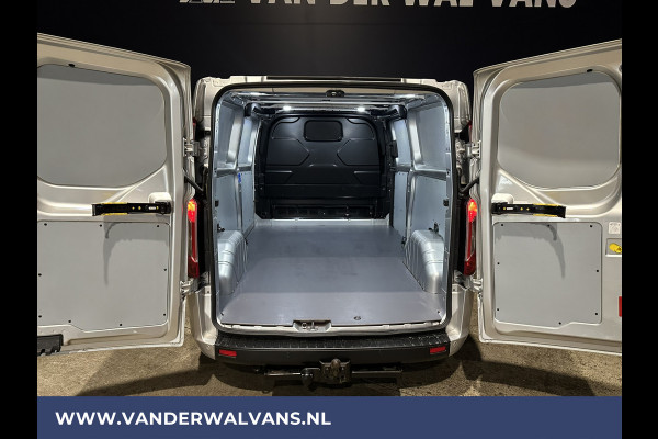 Ford Transit Custom 2.0 TDCI 130 pk L2H1 Euro6 Airco | Navigatie | LED | Cruisecontrol | Trekhaak Android Auto, Verwarmde voorruit, Parkeersensoren, Bijrijdersbank