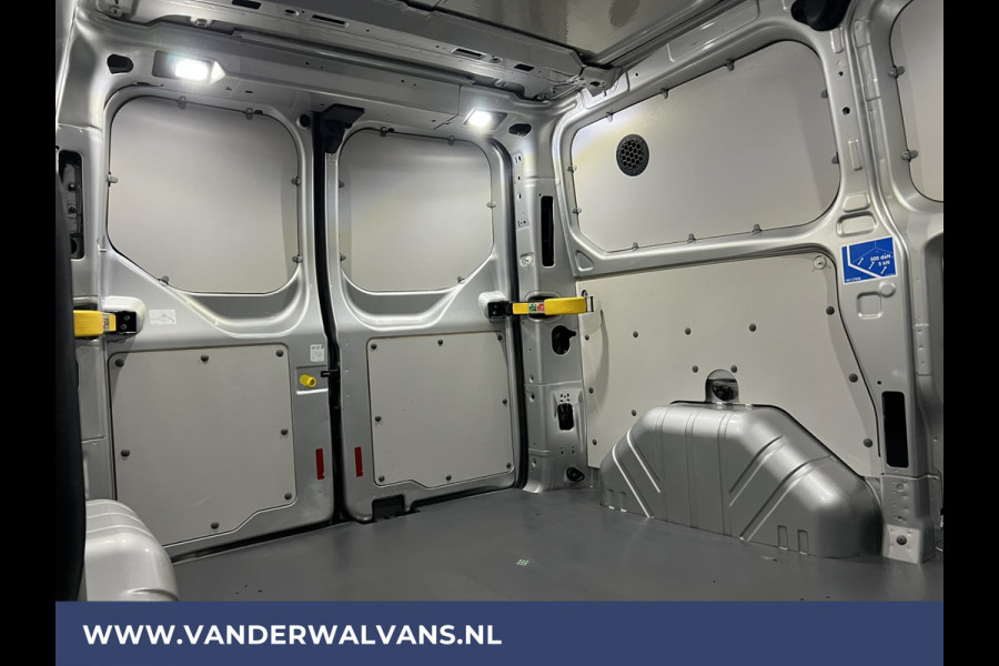 Ford Transit Custom 2.0 TDCI 130pk L1H1 Euro6 Airco | Camera | Navigatie | LED | Cruisecontrol Parkeersensoren, Stoelverwarming, Verwarmde voorruit, Bijrijdersbank