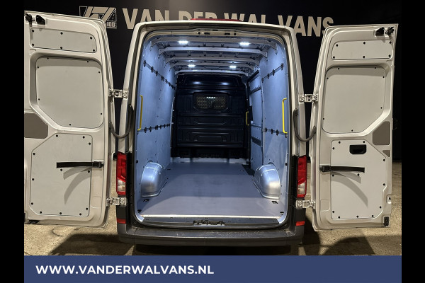 Volkswagen Crafter 2.0 TDI 140 pk L3H3 L2H2 Euro6 Airco | Navigatie | Apple Carplay | Cruisecontrol Android Auto, Bijrijdersbank, 3000kg trekvermogen